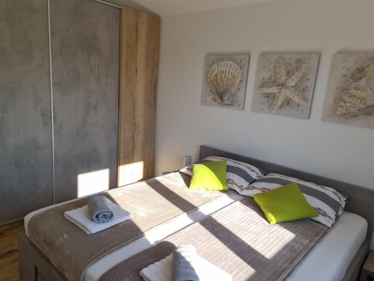 Starfish - Apartman Tisno Buitenkant foto